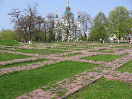 Десятинная церковь в Киеве. Фундамент