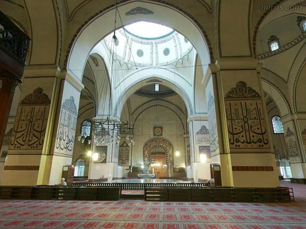 Мечеть Улу-Джами в Бурсе (Большая Мечеть, Ulu Camii)