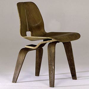 Чарльз и Рэй Эймс. Charles Ormand Eames & Ray Eames. Eames Lounge Chair Wood (LCW)