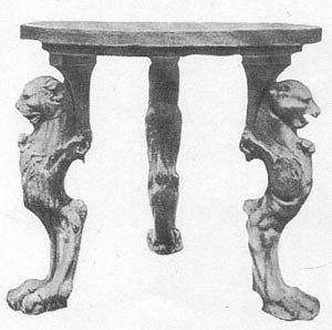 Мебель Древнего Рима. Круглый мраморный стол на трёх звериных лапах из Помпей. I век н.э.