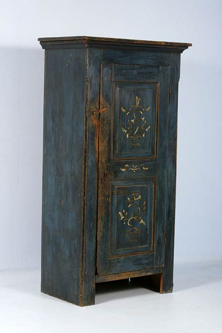 Русский шкаф XIX век