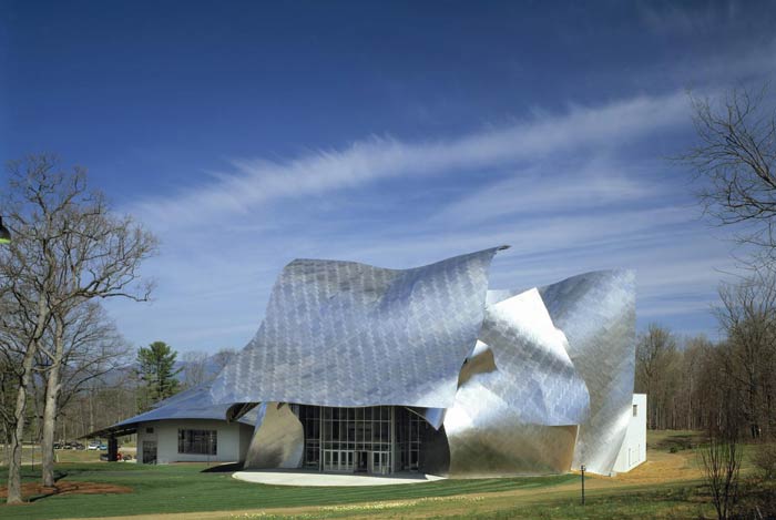 Фрэнк Гери (Frank Gehry): Richard B. Fisher Center for the Performing Arts, Bard College, Annandale-on-Hudson, New York, USA, 2003