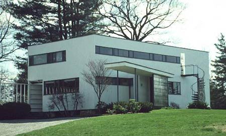Собственный дом Вальтера Гропиуса в Линкольне, Массачусетс. (Gropius Haus, Lincoln, Massachusetts, 1937)