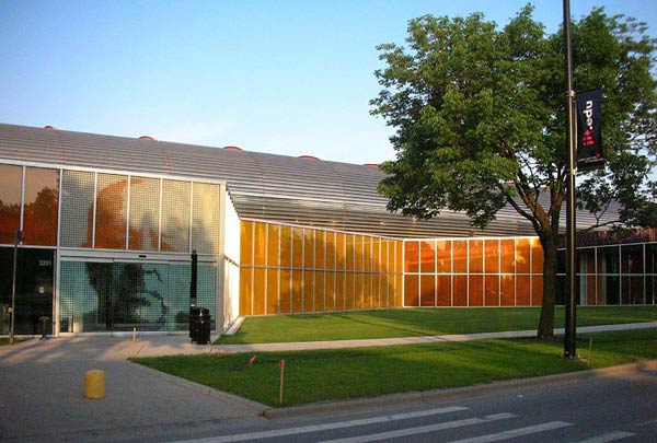 Рем Колхас (Rem Koolhaas)/ OMA: McCormick Tribune Campus Center - IIT at the Illinois Institute of Technology, Chicago, Illinois, USA (Центр McCormick Tribune Иллинойского технологического института, Чикаго, США), 1997 — 2003