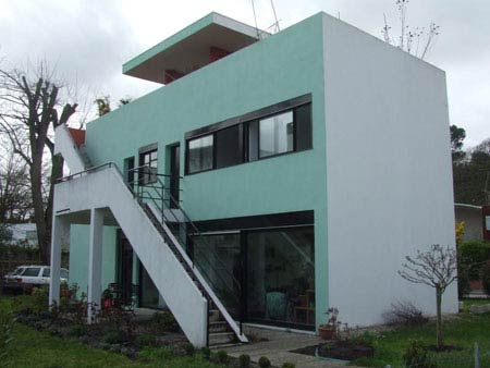 Ле Корбюзье. Le Corbusier. Поселок ФРЮЖЕ (Quartiers Modernes Frugès), Пессак (Pessac), Бордо, Франция, 1924-1925