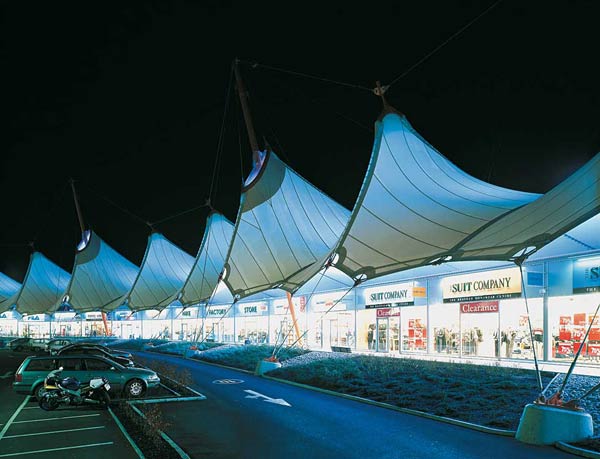Ричард Роджерс (Richard Rogers): Ashford Designer Retail Outlets, Ashford, England, UK (торговый центр), 1996—2000