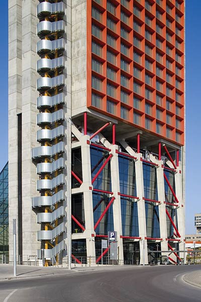 Hesperia Hotel and Conference Centre, Barcelona, Spain (отель и конференц-центр Hesperia, Барселона, Испания), 1999—2006