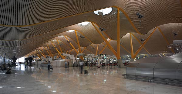 Ричард Роджерс (Richard Rogers): Madrid Barajas Airport, Spain, Madrid (4-й Терминал мадридского аэропорта Барахас), 1999 —2005
