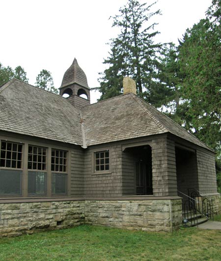 Органическая архитектура: Фрэнк Ллойд Райт (Frank Lloyd Wright): Unity Chapel, Spring Green, Wisconsin (Церковь, Спринг-Грин, Висконсин), 1886