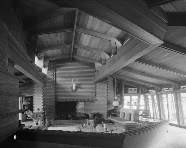 Органическая архитектура: Фрэнк Ллойд Райт (Frank Lloyd Wright): Auldbrass Plantation (C. Leigh Stevens House), Yemassee, South Carolina («Auldbrass», дом и дополнительные сооружения Лейга Стивенса, Иемасси, Южная Каролина), 1940—1951
