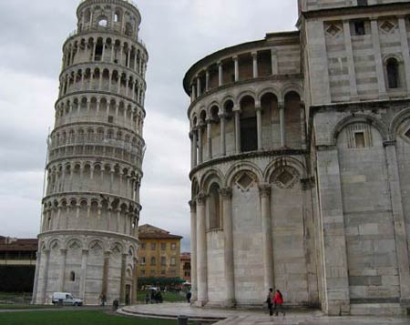 Пизанская башня (Torre pendente di Pisa) и Кафедральный собор Санта-Мария Маджоре , Пиза, Италия, начало строительства 1173 год