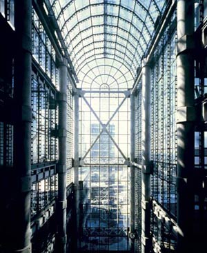 Lloyd's of London, архитектор  Ричард Роджерс (Richard Rogers) 1978 - 1986 