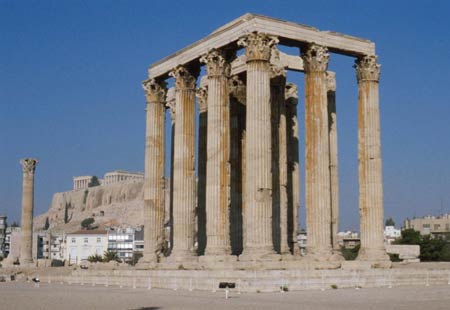 Храм Зевса Олимпийского в Афинах (Олимпейон), руководитель проекта - архитектор Коссутий.