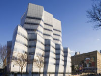Фрэнк Гери (Frank Gehry): IAC/InterActiveCorp Headquarters, in the Chelsea neighborhood of Manhattan, New York City, USA, 2007