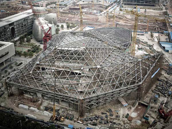 Заха Хадид (Zaha Hadid Architects): Guangzhou Opera House, Guangzhou, China (Оперный театр, Гуанчжоу, Китай), 2003—2008