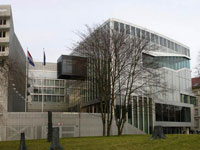 РЕМ КОЛХАС. Rem Koolhaas: Netherlands Embassy, Berlin, Germany (Посольство Нидерландов в Германии, Берлин), 2001 — 03