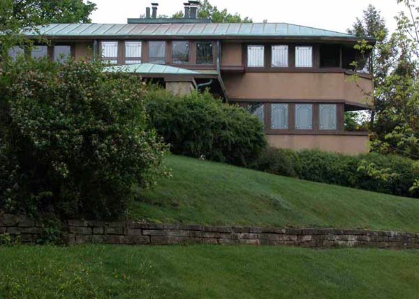 Органическая архитектура: Фрэнк Ллойд Райт (Frank Lloyd Wright): Eugene A. Gilmore House (Airplane House), Madison, Wisconsin (Дом Юджина А. Гилмора, Мэдисон, Висконсин), 1908