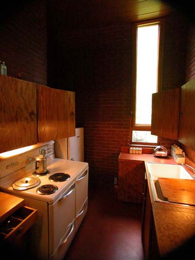 Органическая архитектура: Фрэнк Ллойд Райт (Frank Lloyd Wright): Loren B. Pope Residence (Pope-Leighey House), Falls Church, Virginia (Дом Лорен Поуп, Фолс-Черч, Вирджиния), 1939—1940; перевезён (Alexandria, VA, 2001)