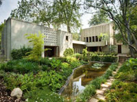 Фрэнк Ллойд Райт (Frank Lloyd Wright): Alice Millard House (La Miniatura), Pasadena, California («Миниатюра», дом Алисы Миллард, Пасадена, Калифорния), 1923