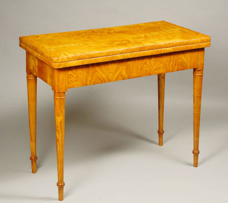 Складной столик для карточных игр в стиле бидермайер (Biedermeier). Австрия, 1825-30 гг 
