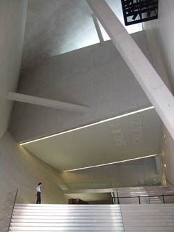 Рем Коолхас (Rem Koolhaas) Casa Da Musica 