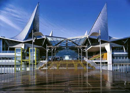 Antwerp Law Courts, Belgium, Antwerp, архитектор  Ричард Роджерс (Richard Rogers)  1998 - 2005  
