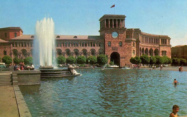 Ереван. Дом правительства Армянской ССР, 1926-1940 гг. А. Таманян